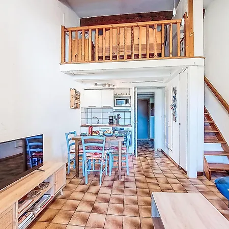 By Interhome